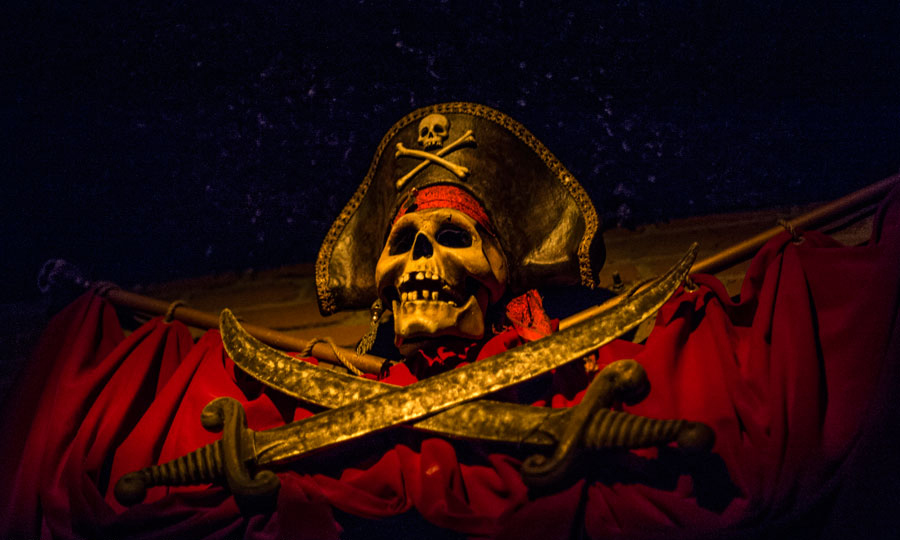 Skull Pirate Playmobil To 4581 Skeleton Head Treasure Chest Vest Tricorn RAR 